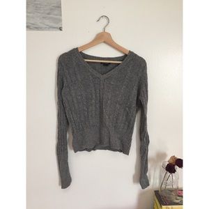 Knitted Gray Long Sleeve Sweater